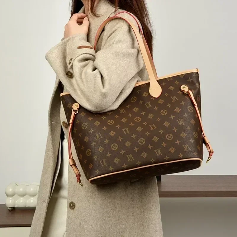 حقيبة حفاضات جلدية أنيقة بتصمي - مراجعة Leather Backpack Vintage وسعره
