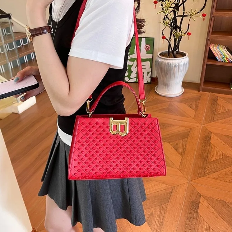 حقيبة حفاضات عصرية بتصميم كلاس - مراجعة Leather Backpack Vintage وسعره
