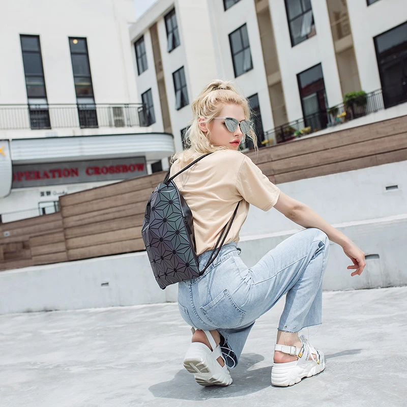 جديد إمرأة الرباط حقائب الظهر  - مراجعة Fashion Backpack Women وسعره