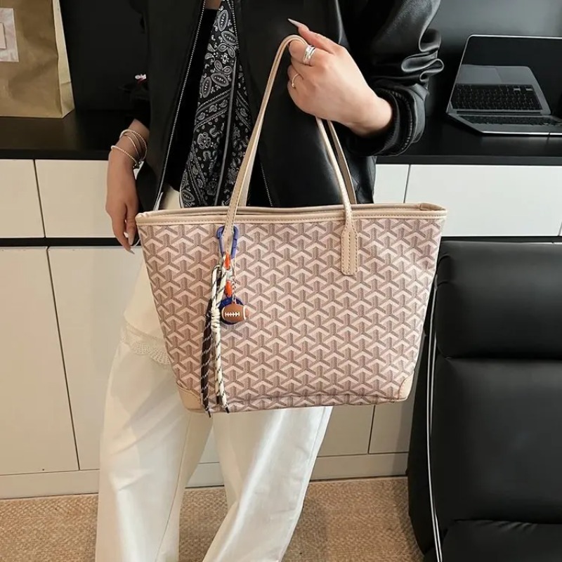 حقيبة حفاضات جلدية أصلية راقية - مراجعة Backpack Diaper Bag وسعره