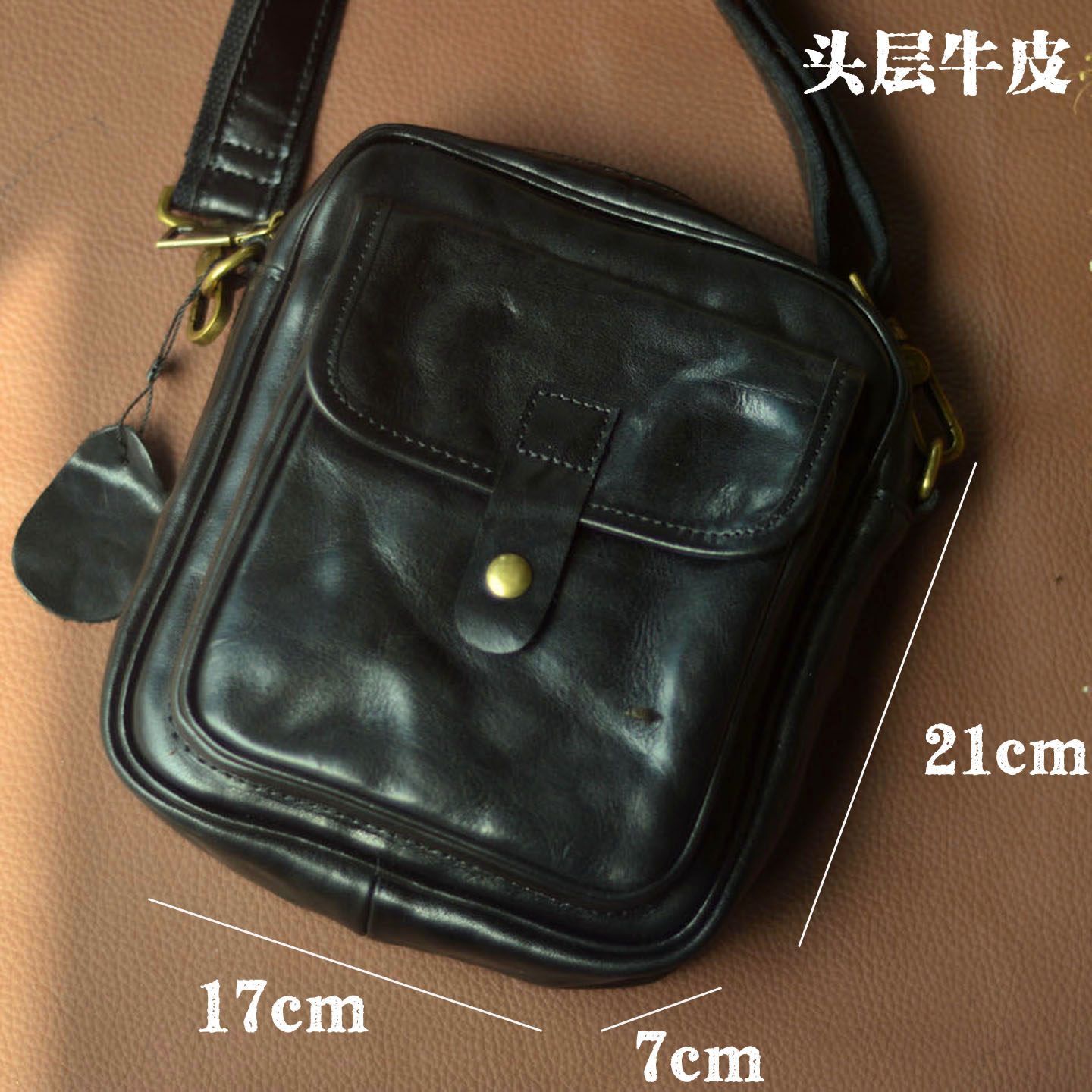 حقيبة كتف رجالية من الجلد من A - مراجعة Leather Backpack Vintage وسعره